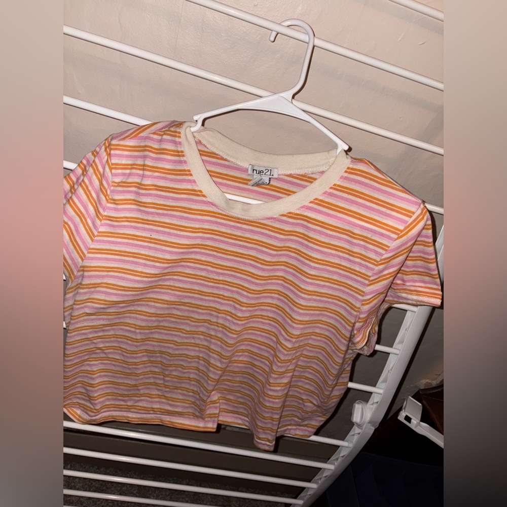 Rue 21 Cropped Tee XL